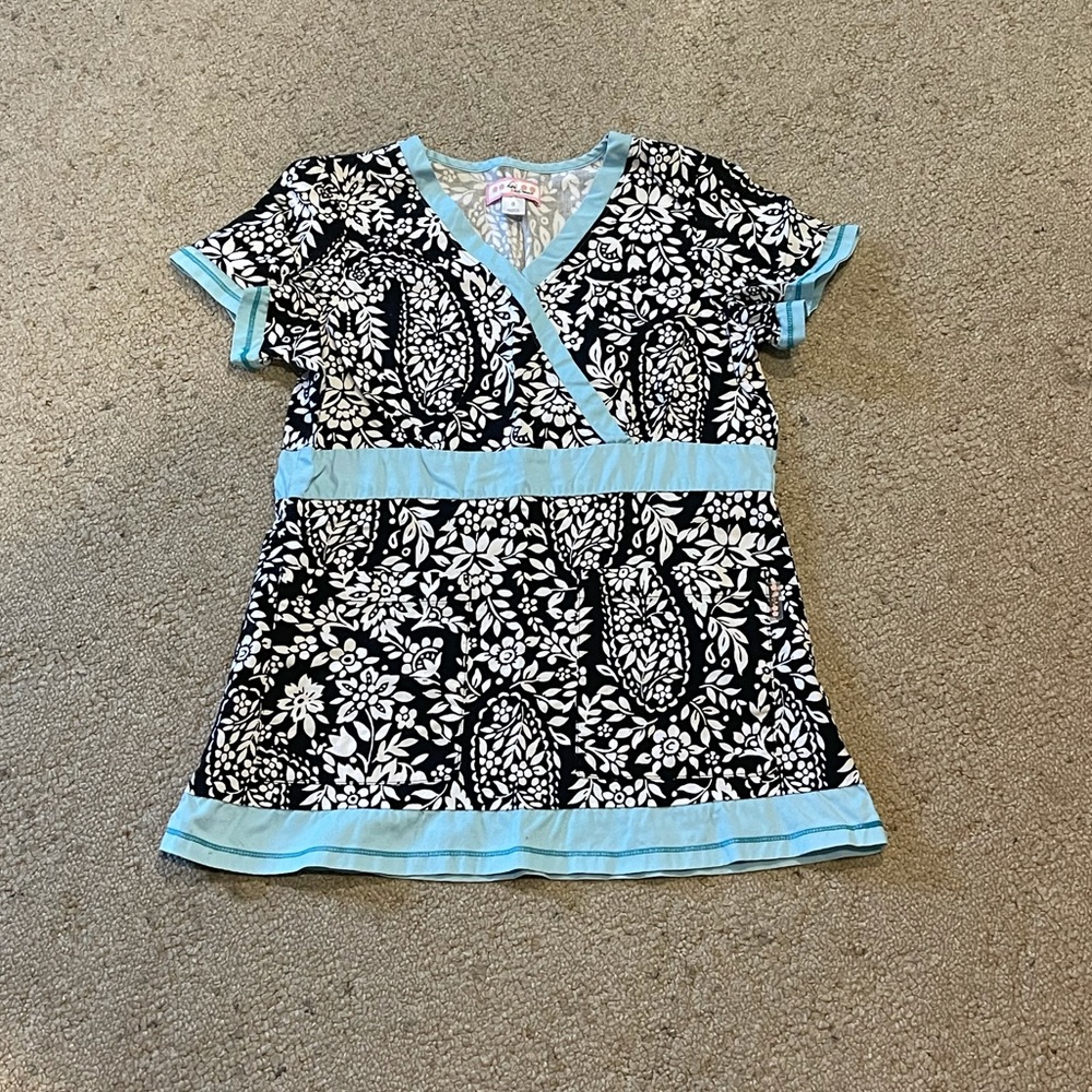 Koi Scrubs